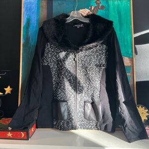 Stylish Black and Gray Teddy Jacket with Removable Faux Fur Collar XL